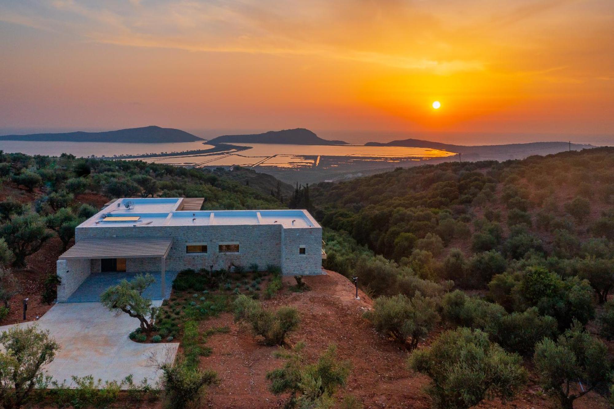 Messinian Nest Villa Jálova Kültér fotó